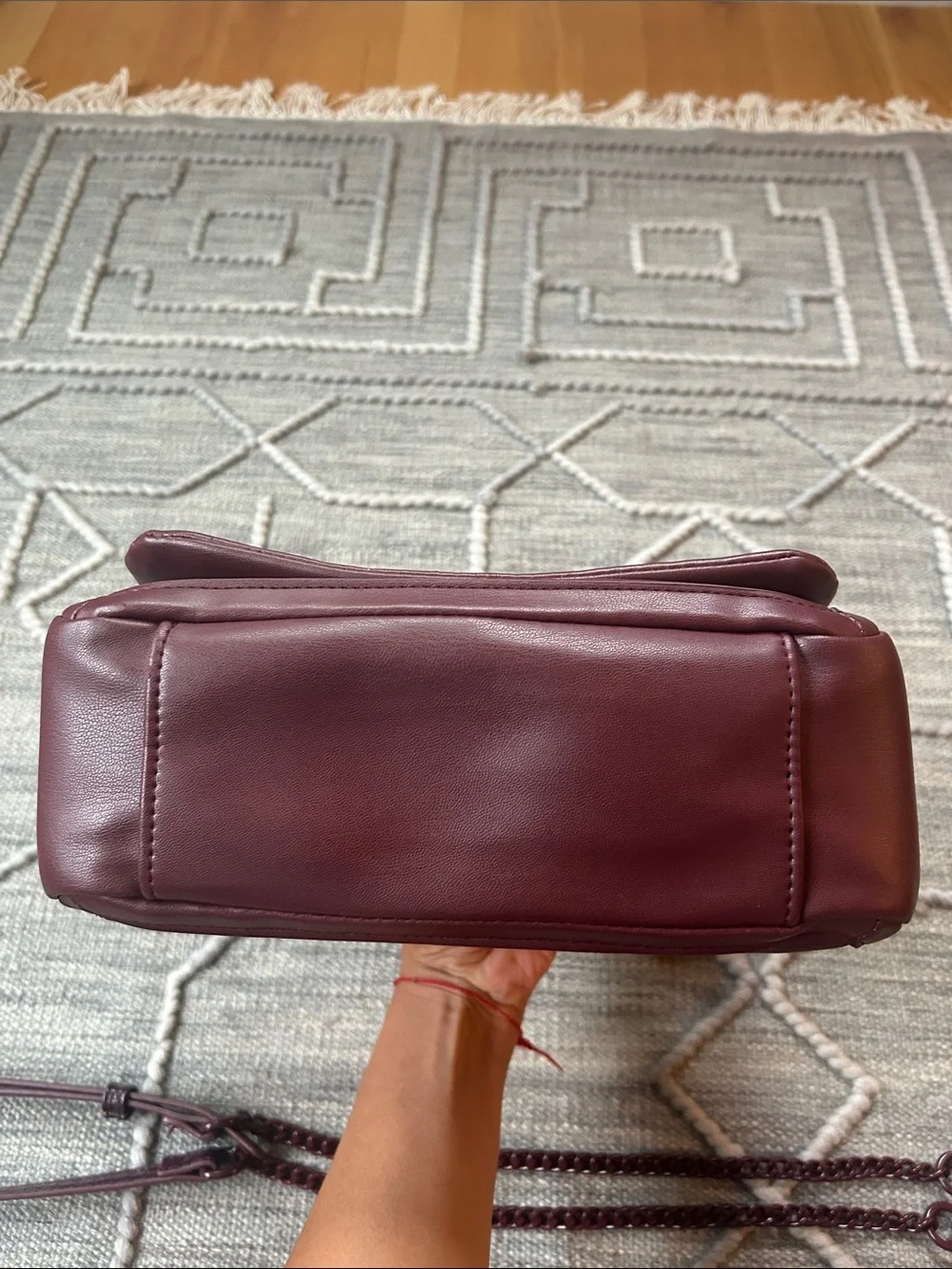 Steve Madden Burgundy Vegan Leather Crossbody/Shoulder Bag w 2 Removable Straps